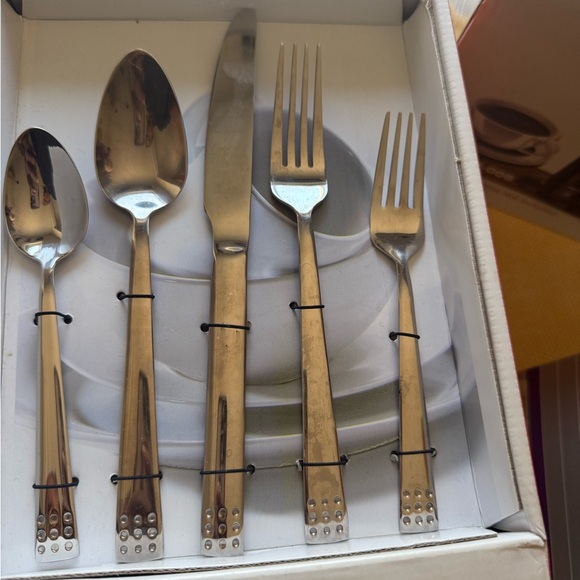 Gordon Ramsay Maze Large Jug - Picture 2 of 4